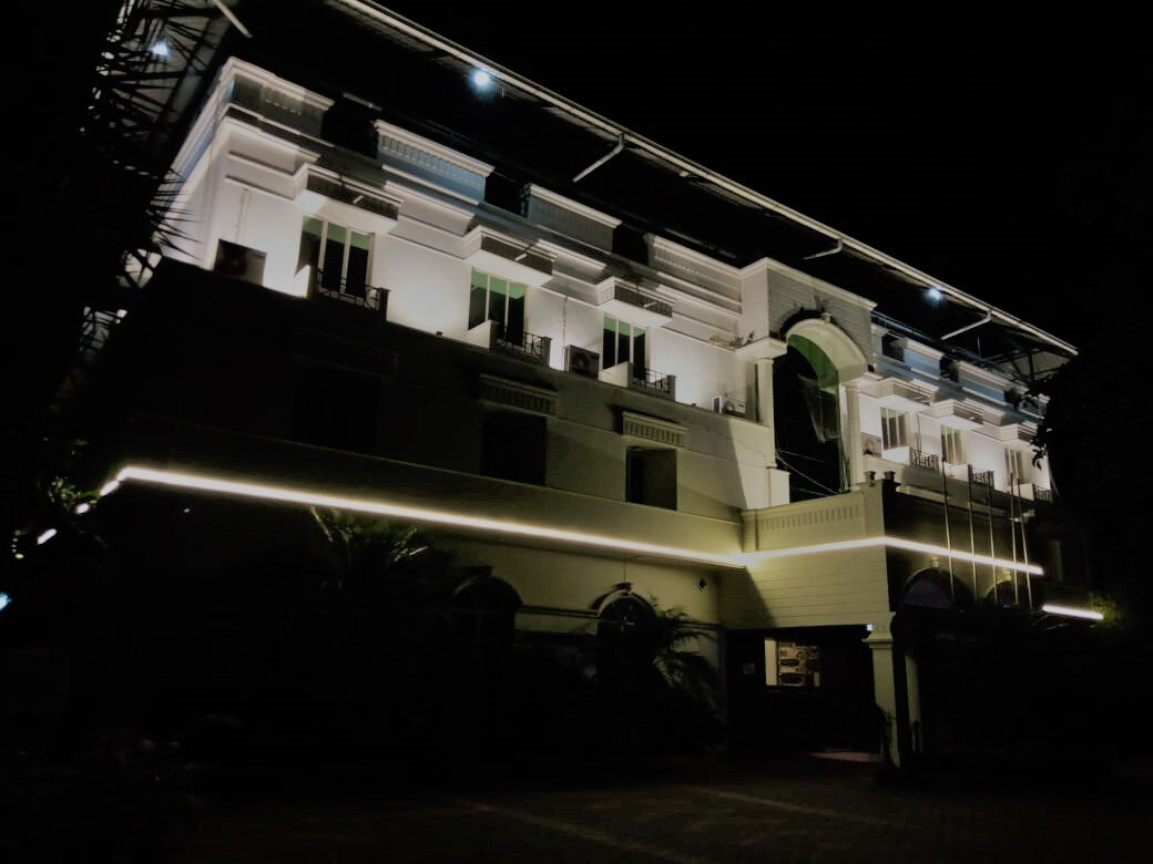 Paray Village County Hotel主图