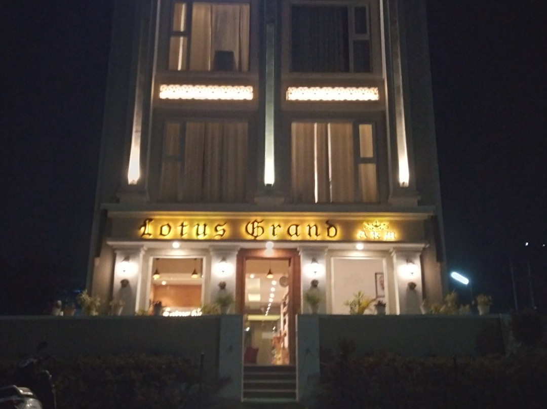 Lotus Grand AKM主图