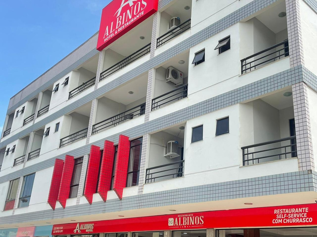 阿尔比诺斯酒店