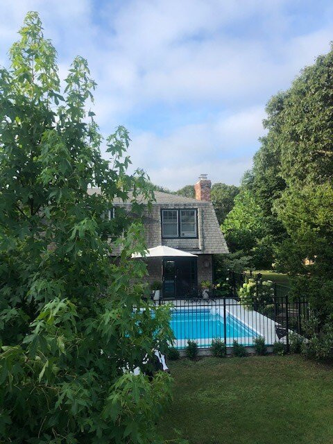 Charles & Charles主图