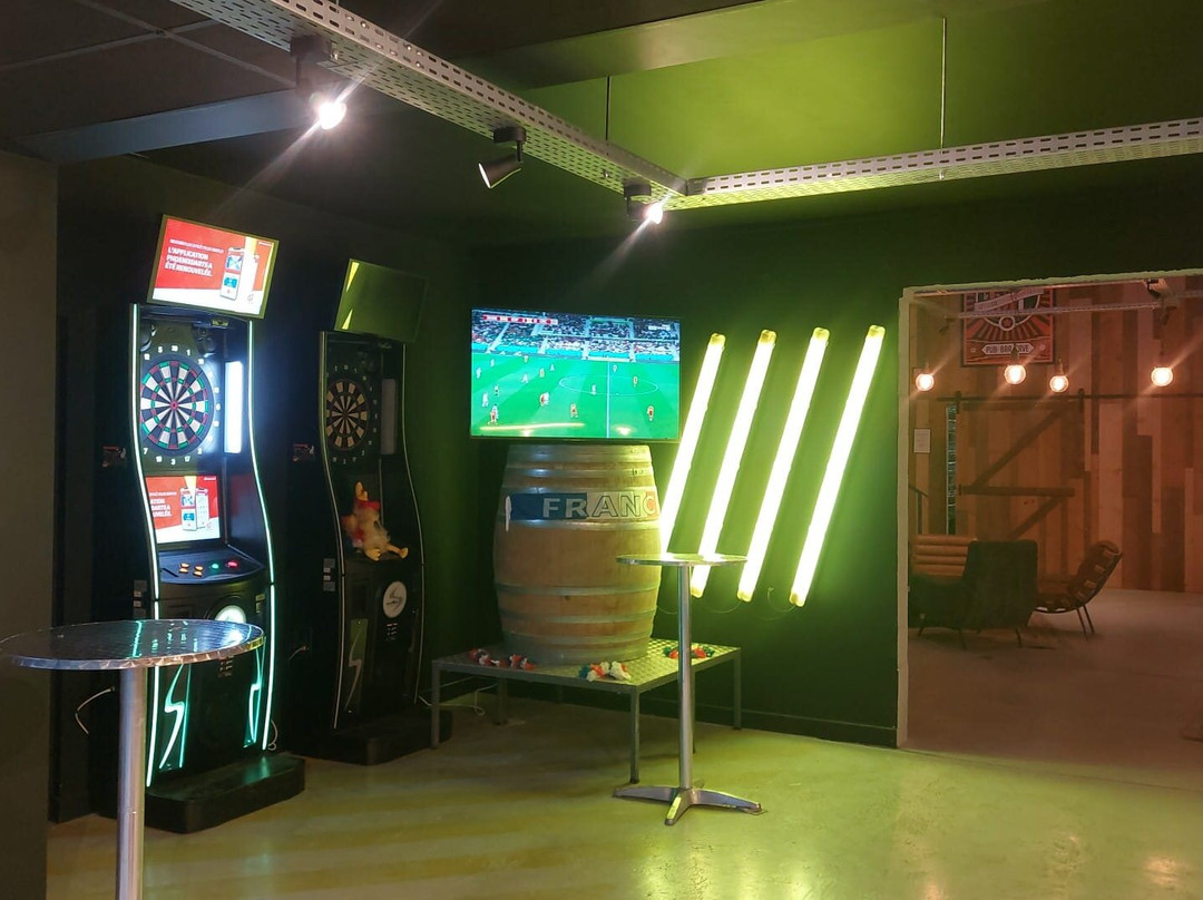 Le Pub 651景点图片