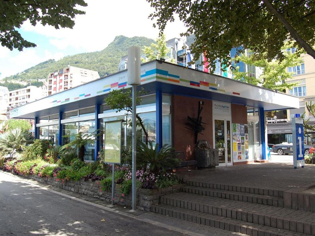 Tourist Information Montreux