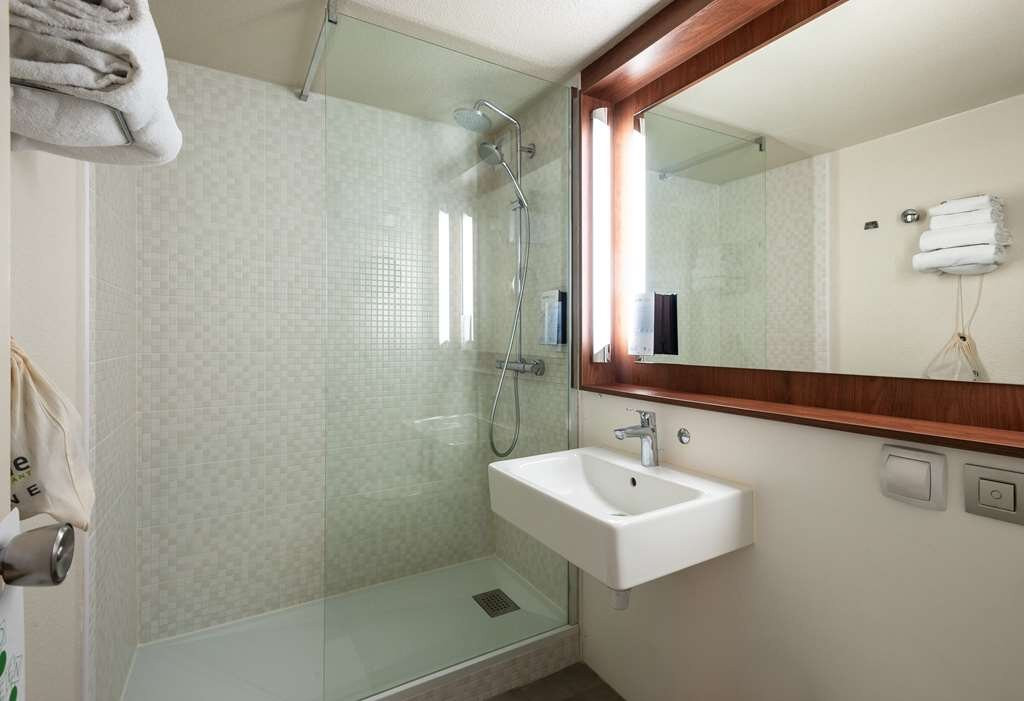 钟楼宝纳酒店主图