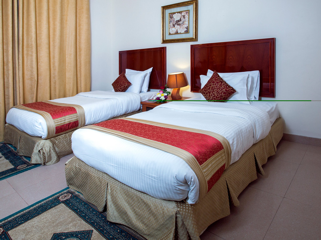 Safeer Plaza Hotel主图