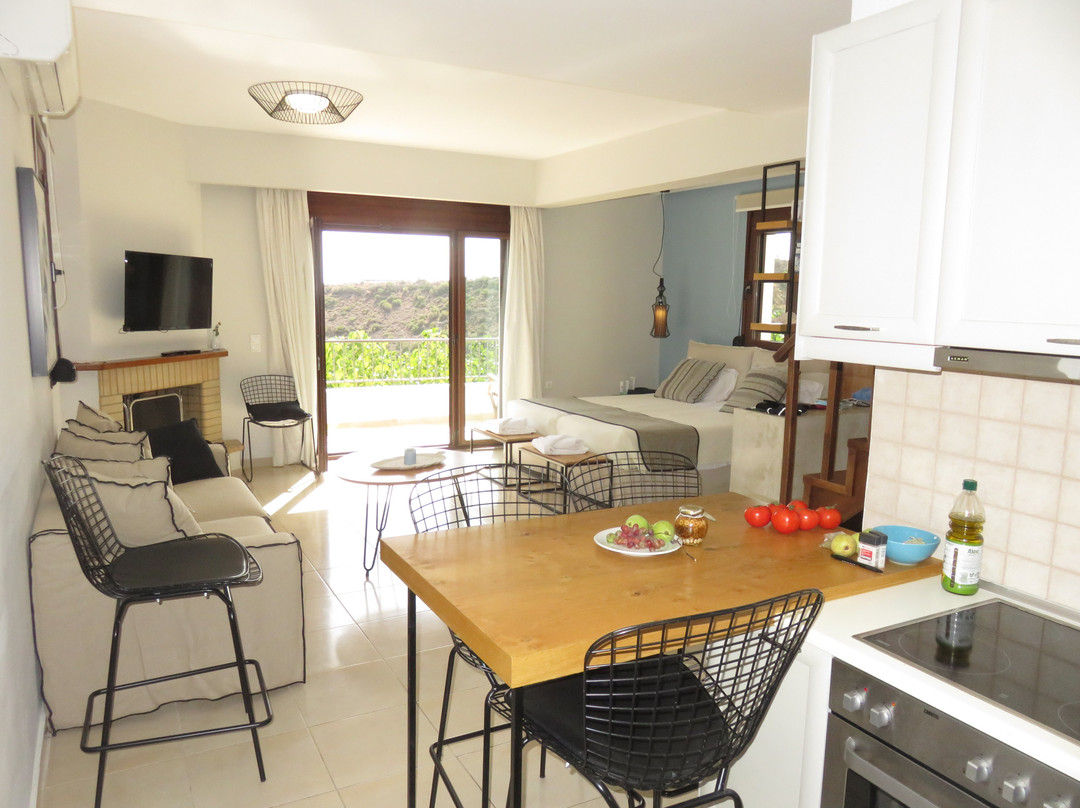 勒尼克斯度假酒店主图