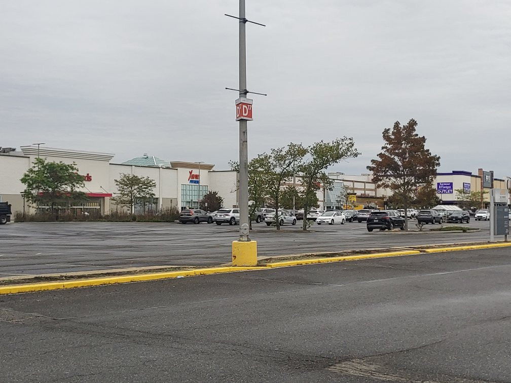 Sunrise Mall-Massapequa必去景点