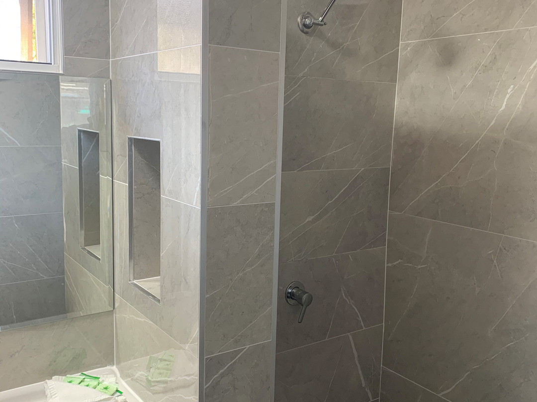 高山汽车旅馆主图