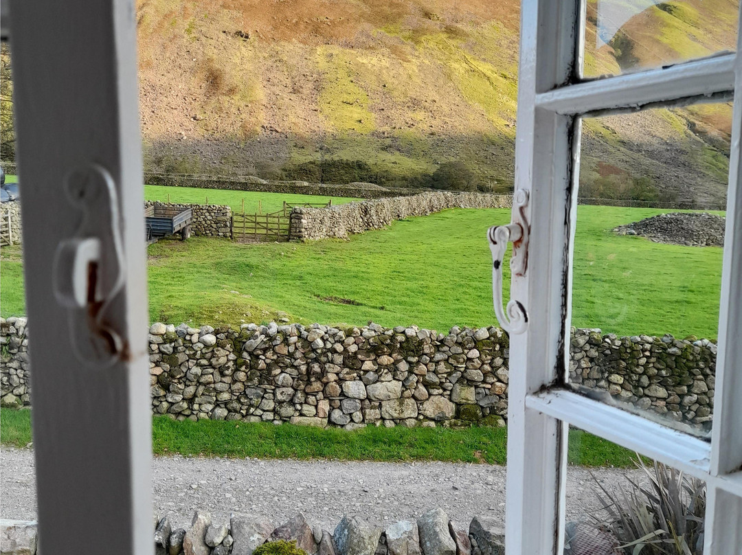 Burnthwaite Farm主图