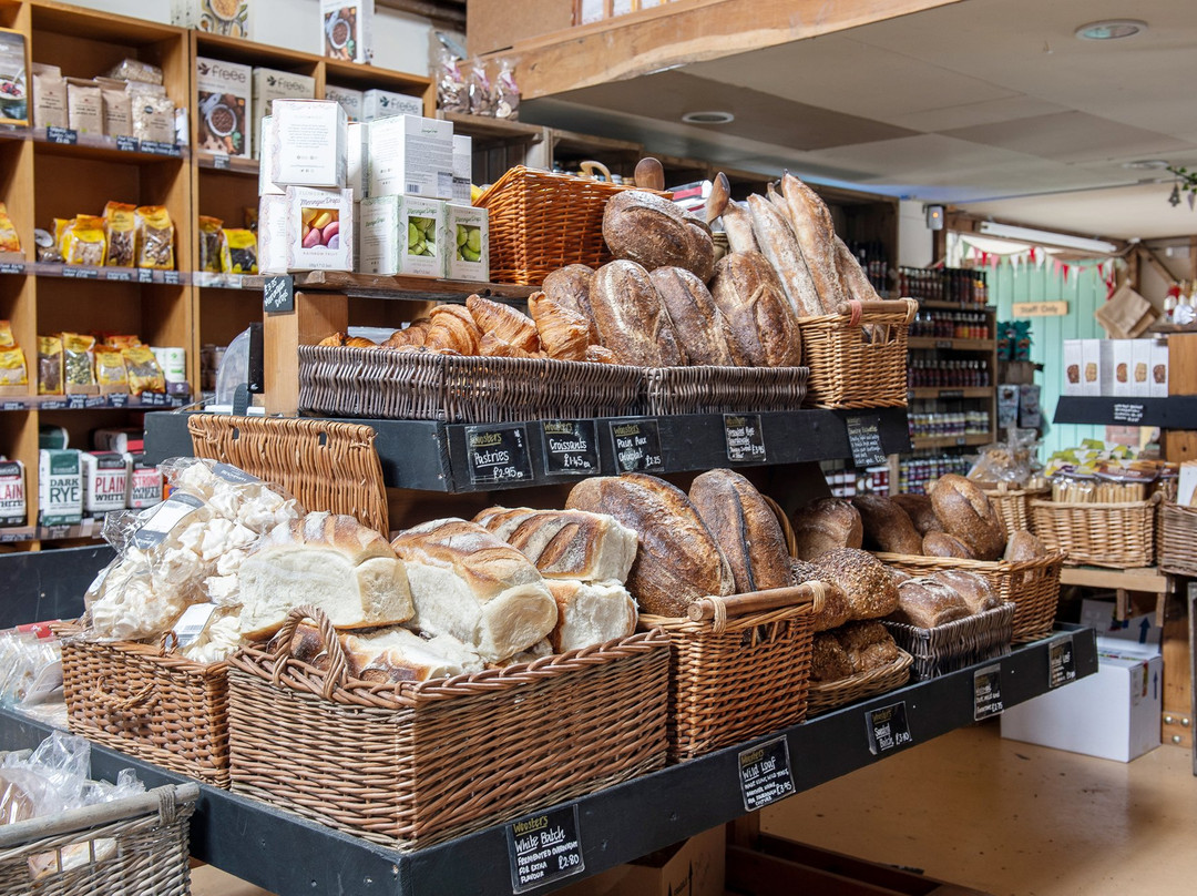 Alder Carr Farm Shop景点图片