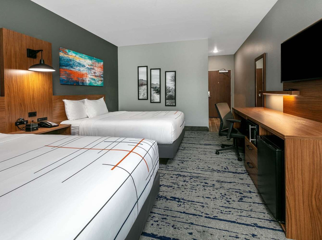 杰克森维尔拉昆塔温德姆套房酒店主图