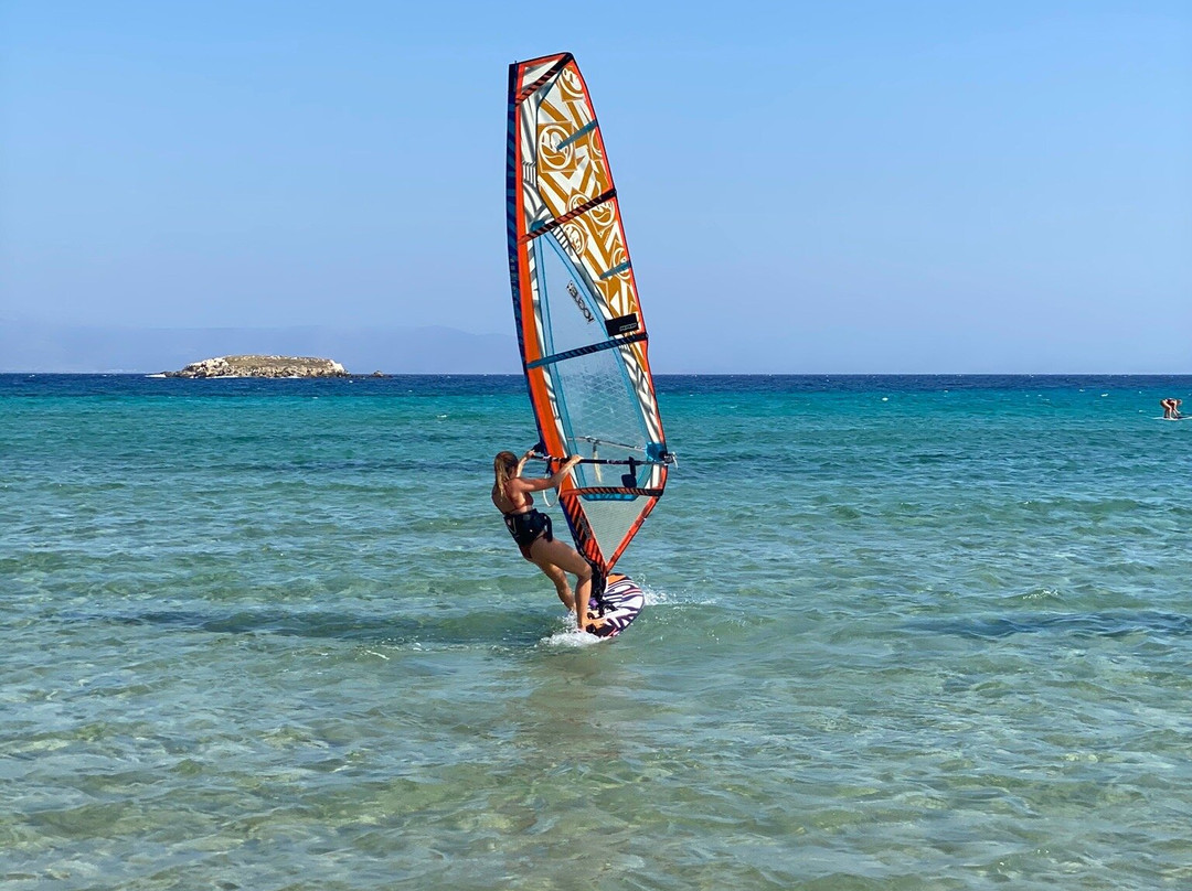 Paros Windsurf Center景点图片