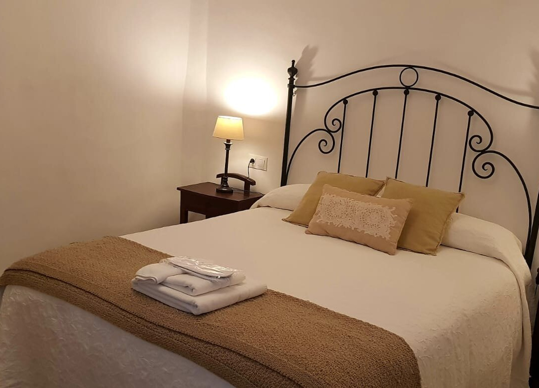 富恩特皮德拉乡村旅馆主图