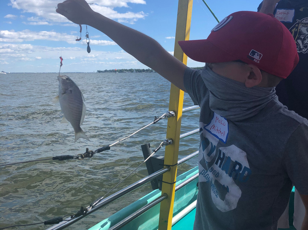 Family Fishing Adventures-安纳波利斯必去景点
