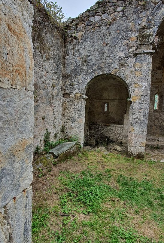 Iglesia de Santa Maria de Tina景点图片