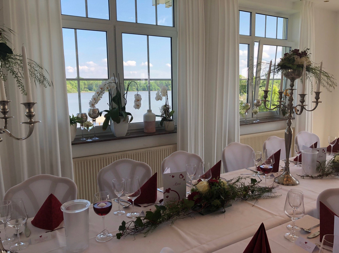 安特弗塔尔海景酒店主图