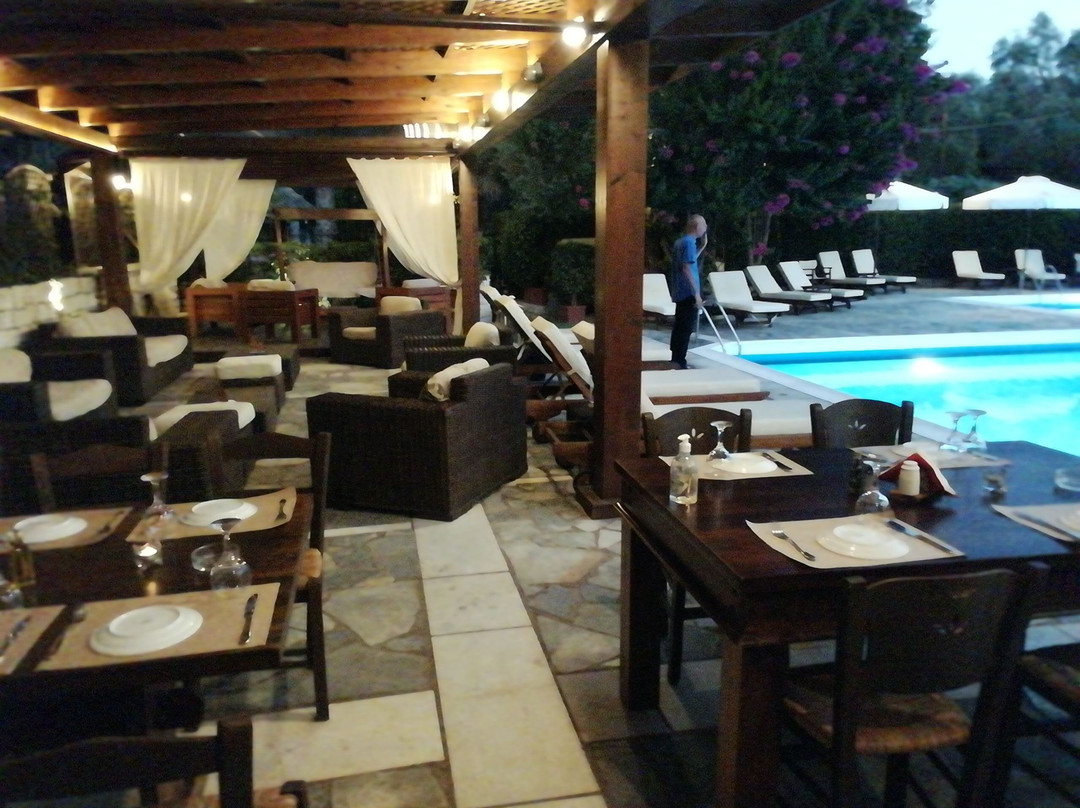 Paxos Club Resort & Spa主图