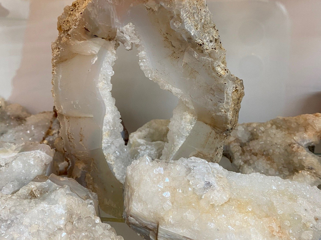 Audun's Mineral collection-Djupivogur必去景点