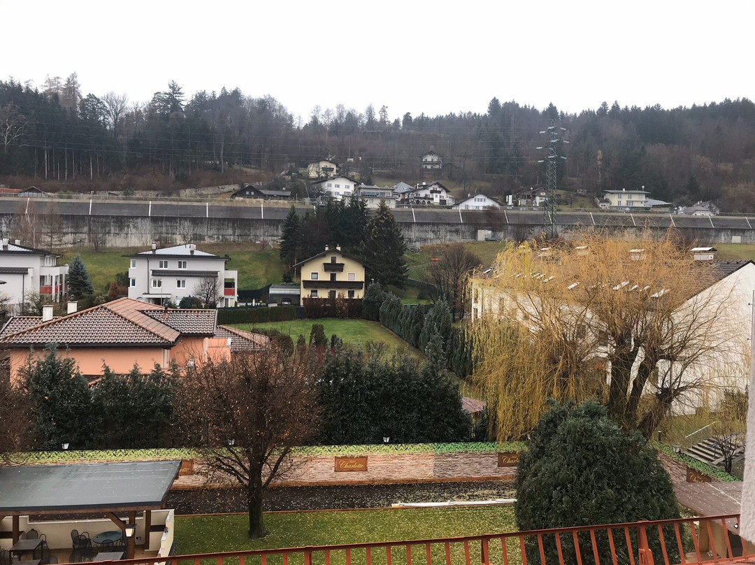 夏洛特酒店主图