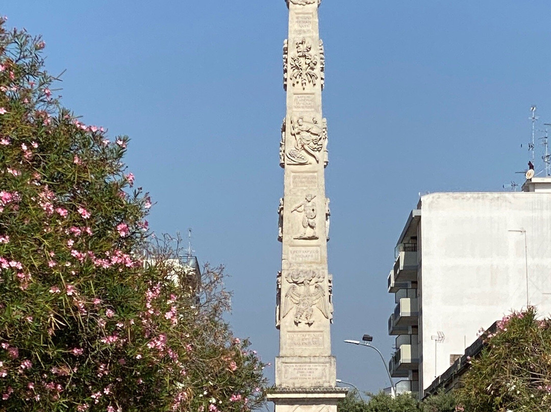Obelisco-莱切必去景点