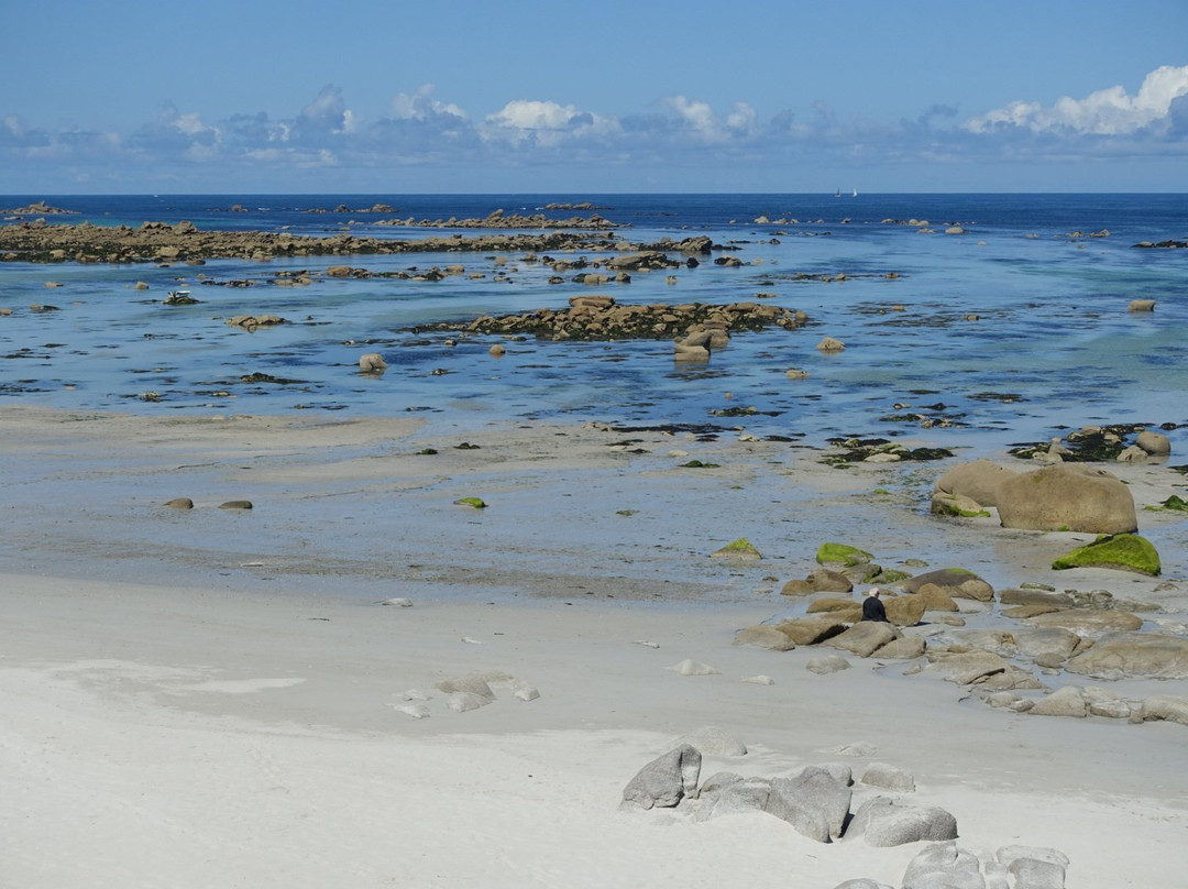 Plage de Boutrouilles-Kerlouan必去景点