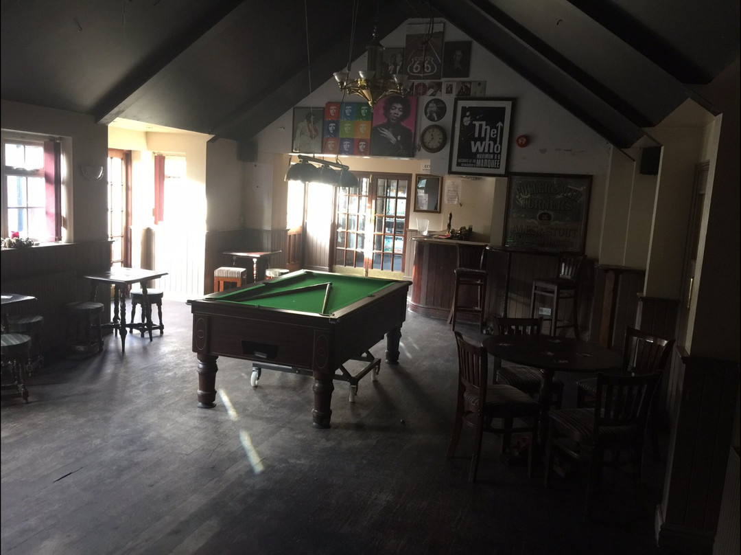 The Aristocrat Public House-艾尔斯伯里必去景点