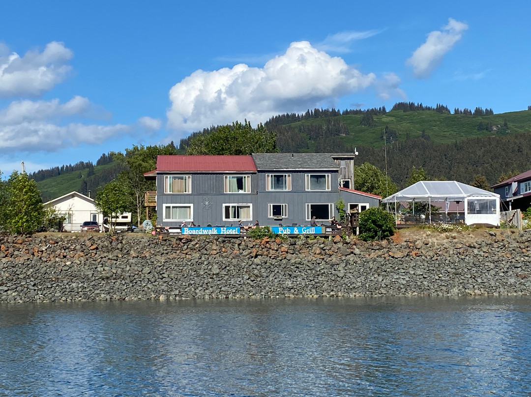 Seldovia Boardwalk Hotel主图