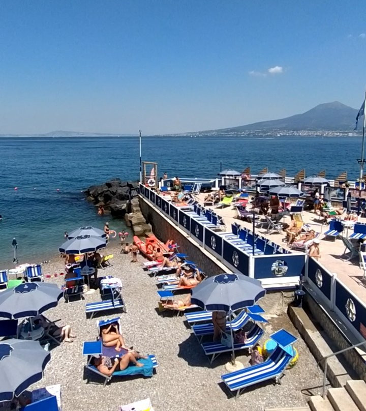 Lido Lo Scoglio-斯塔比亚海堡必去景点