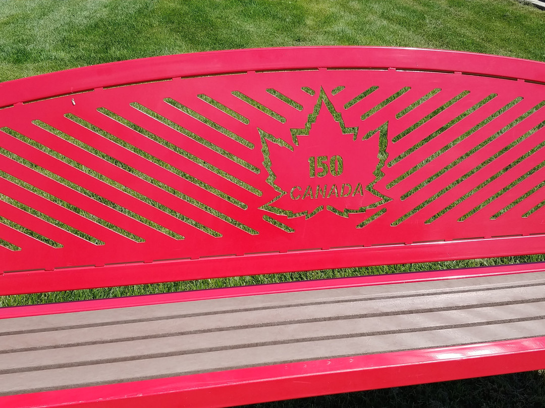 Beausejour Daylily Gardens-Beausejour必去景点