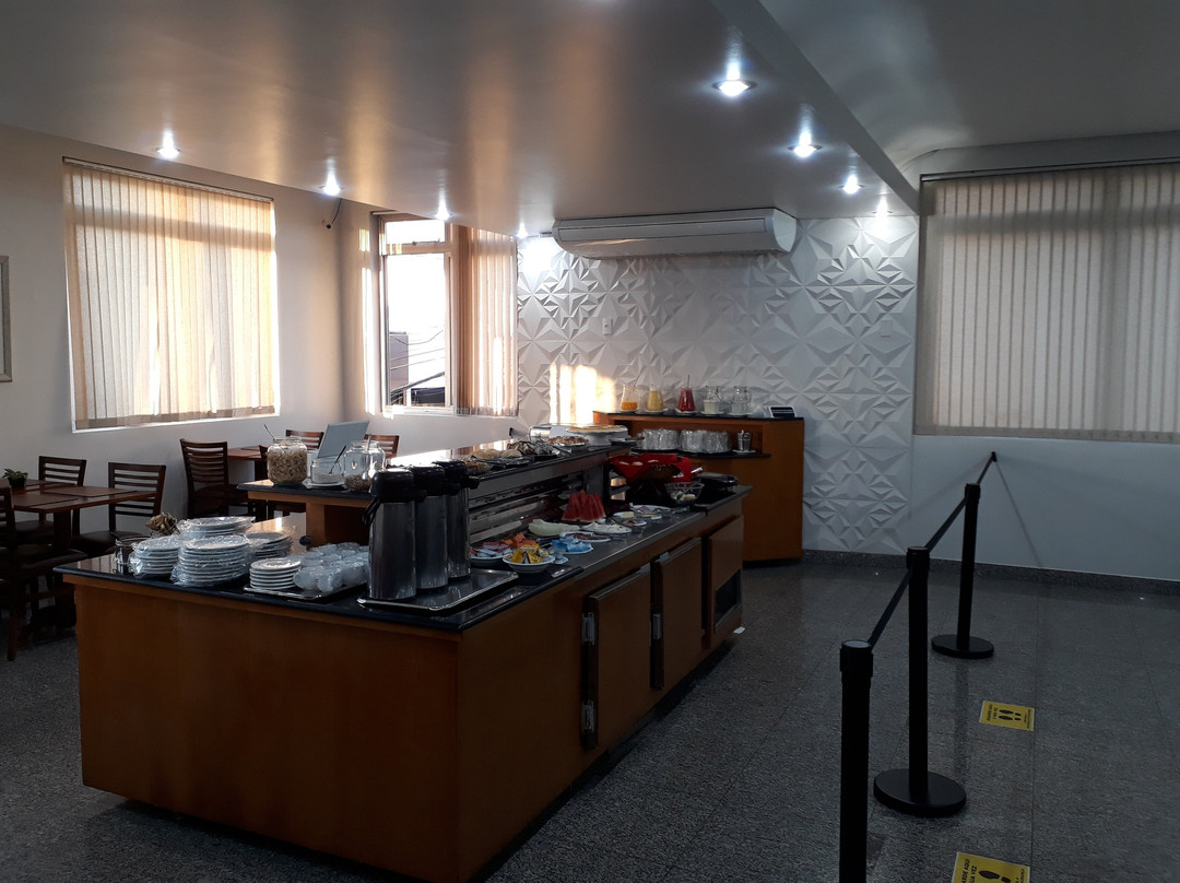 Fenix Hotel Pouso Alegre主图