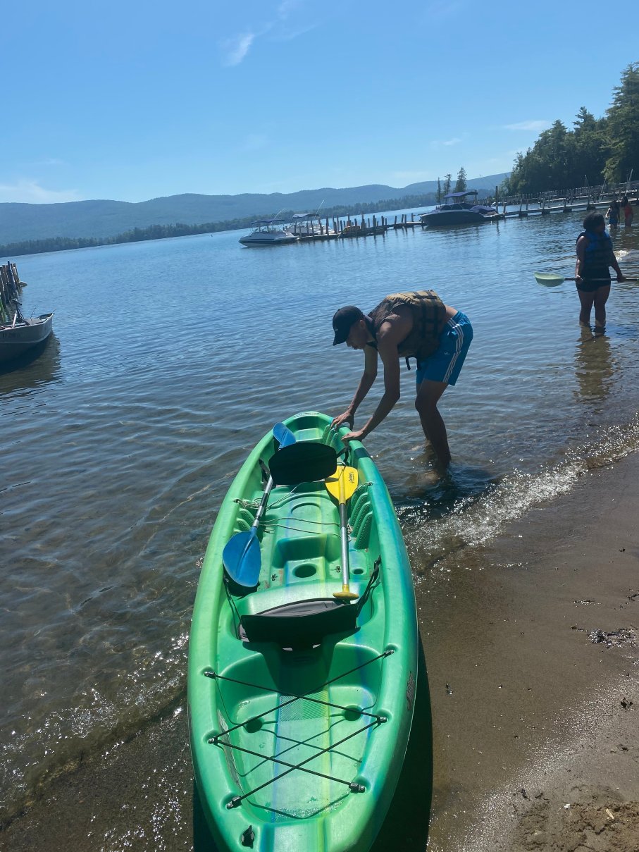蓝色泻湖宾馆-portrait