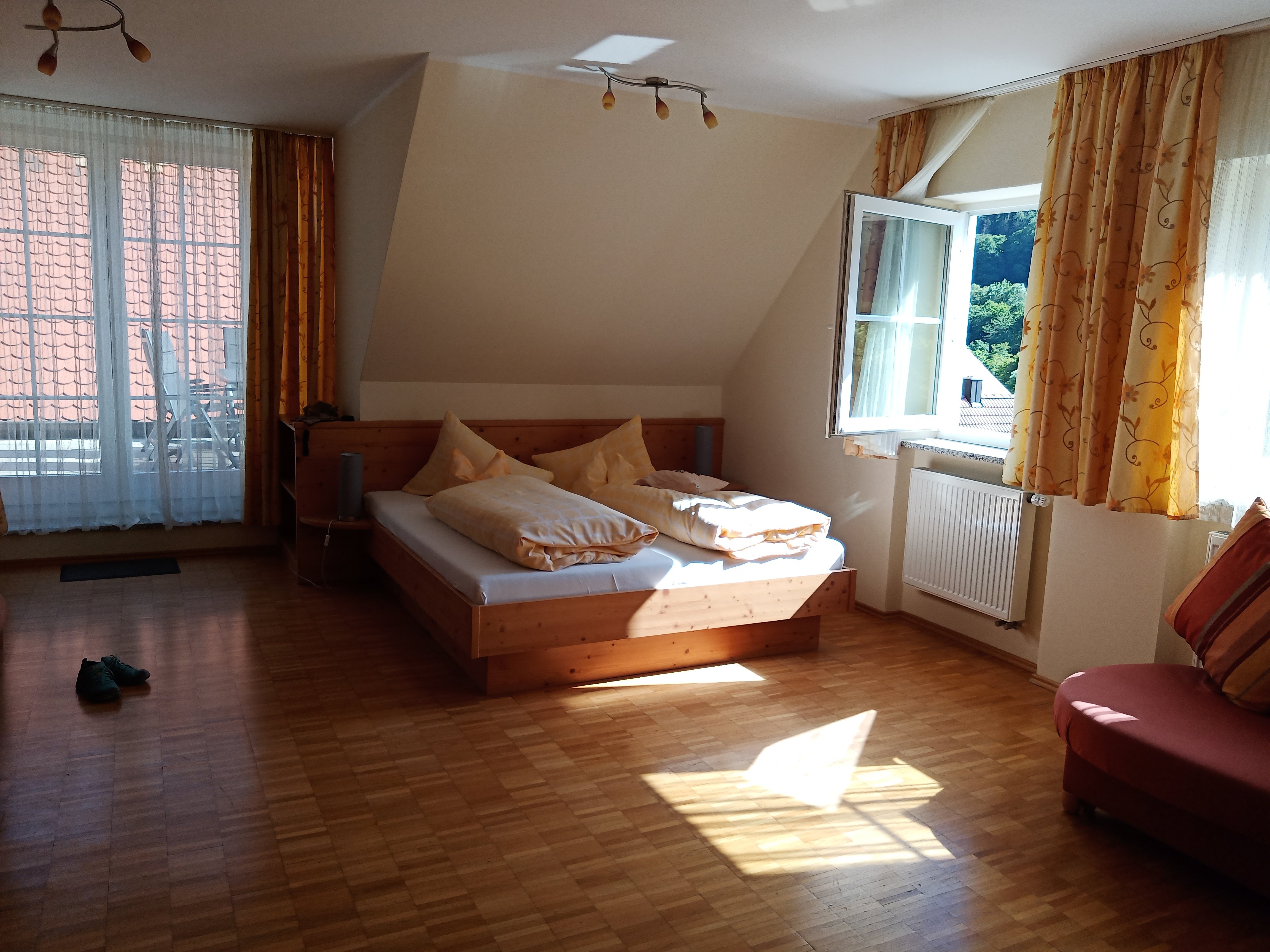 Gasthaus Felsenwastl-官方