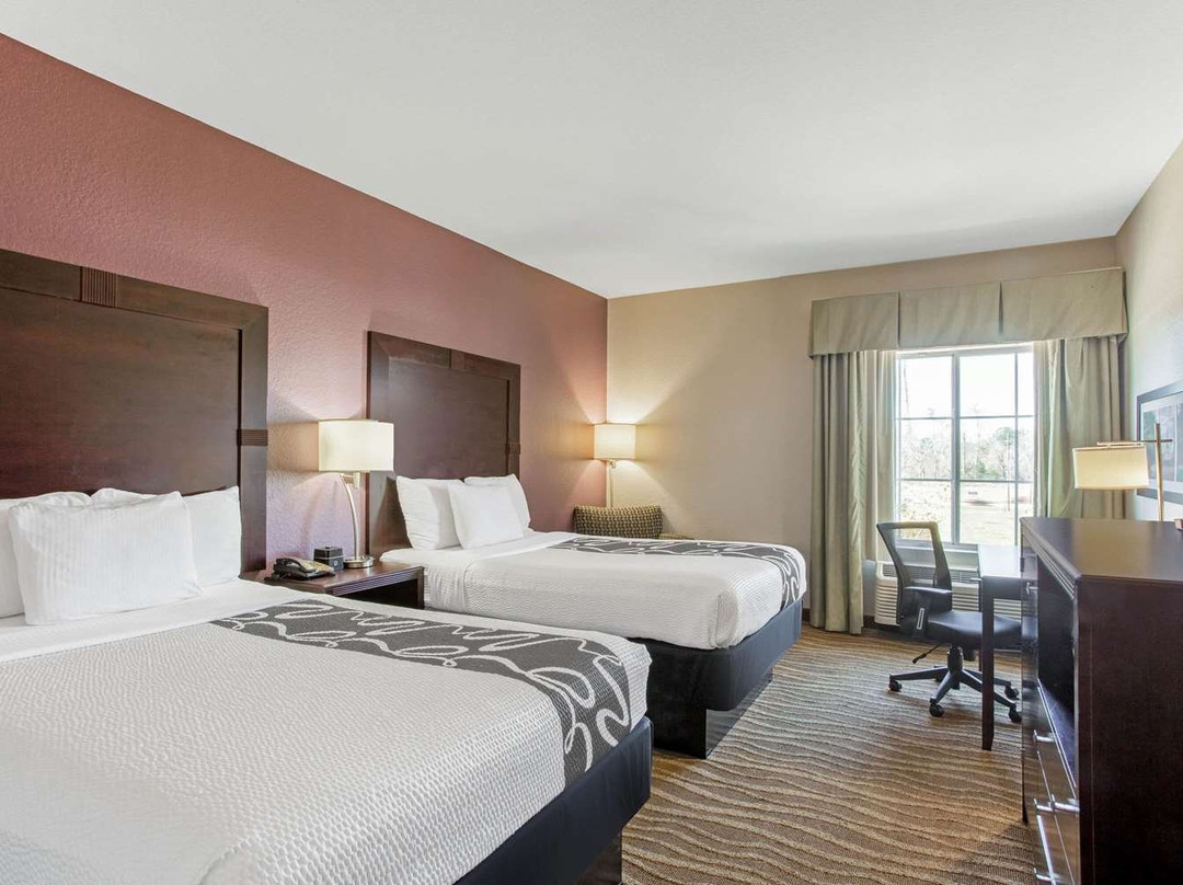 La Quinta Inn & Suites By Wyndham Hammond主图