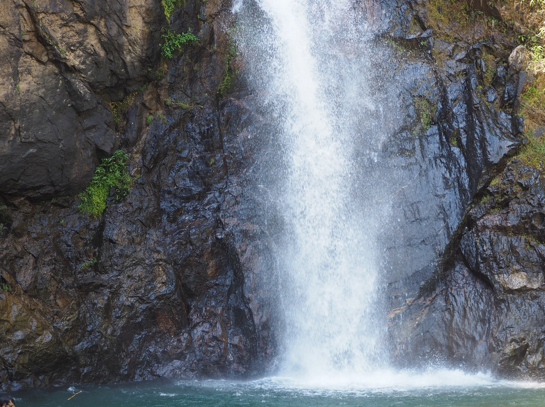Jogkradin Waterfall景点图片