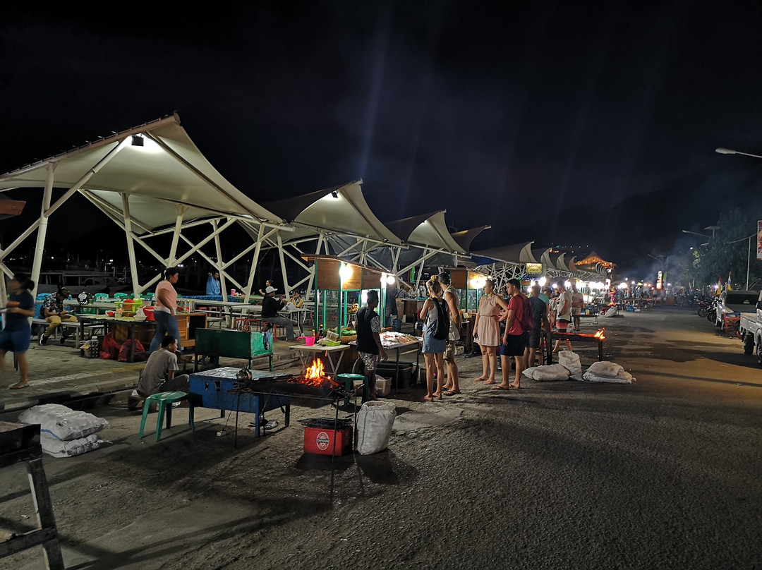 SO Bajo Night Market景点图片