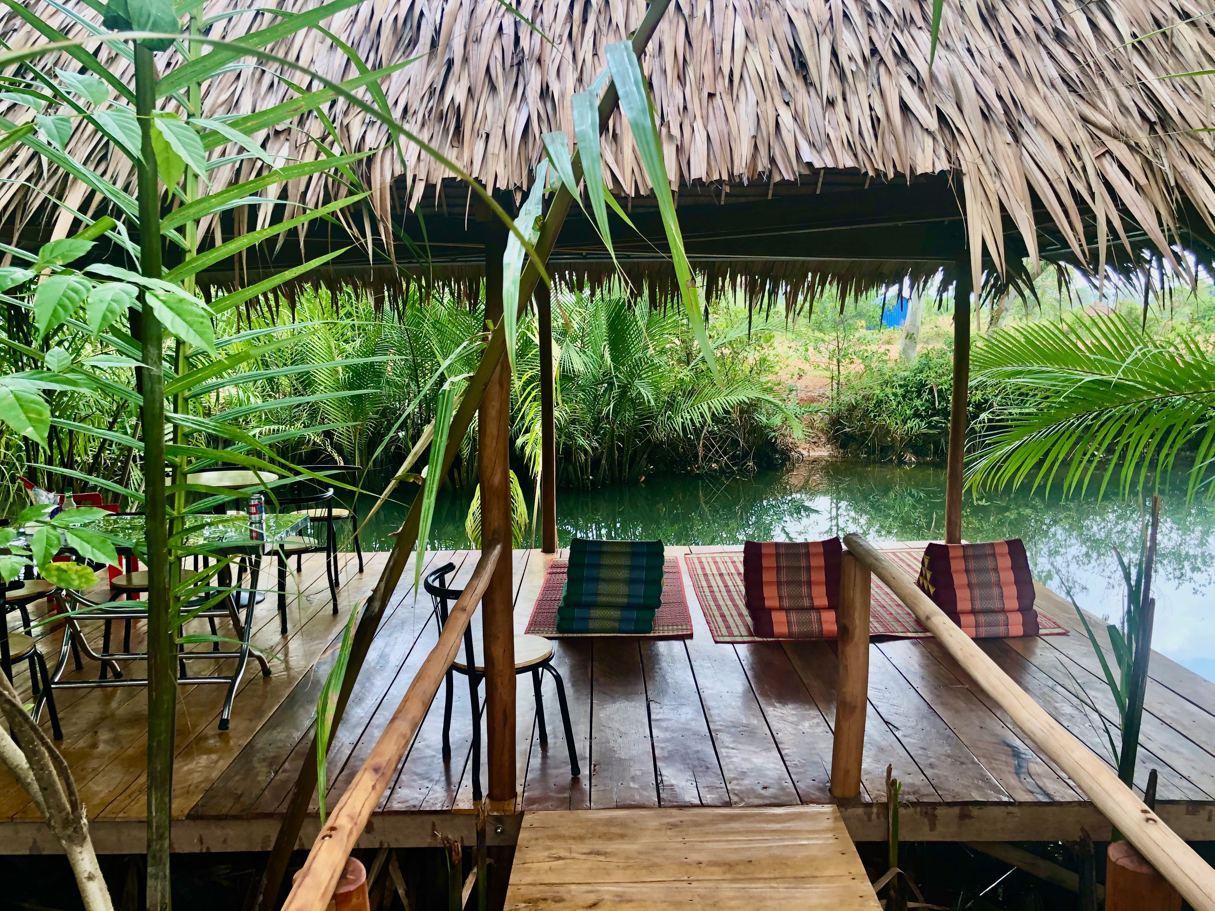 Nary Garden Bungalows-餐饮
