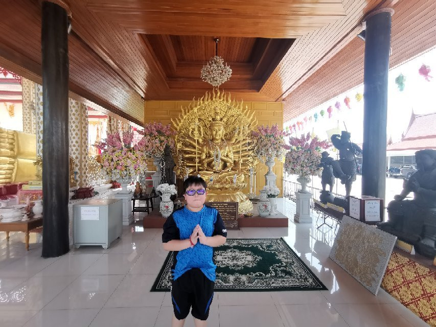 Wat Rat Prakhong Tham-挽艾必去景点