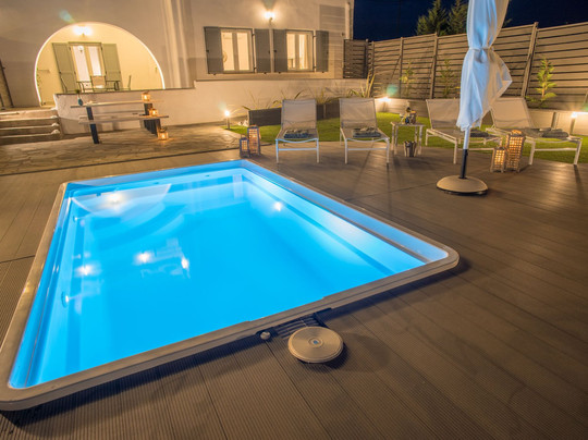 Agios Charalampos酒店住宿-Azzurro Bianco Suites