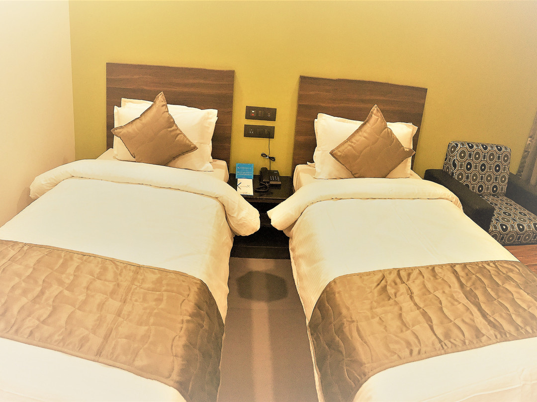 GenX Surat By 1589 Hotels主图