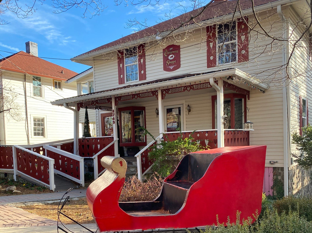 The Christmas Shoppe-海伦必去景点