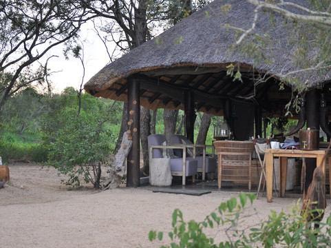 Pungwe Safari Camp主图