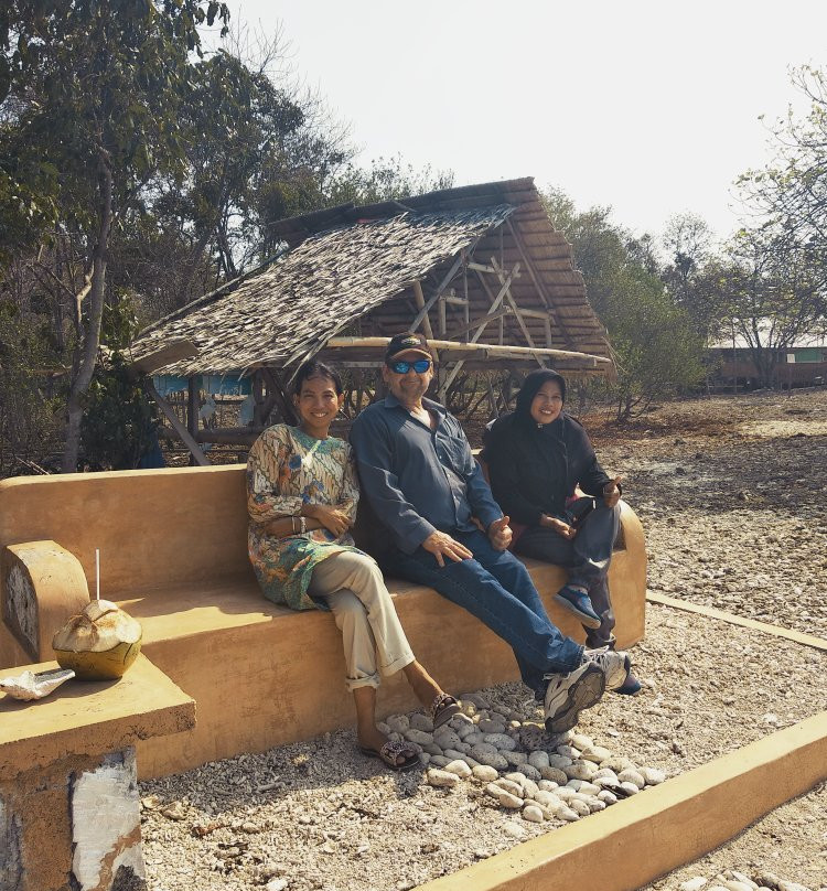 Munir Beach-西冷必去景点