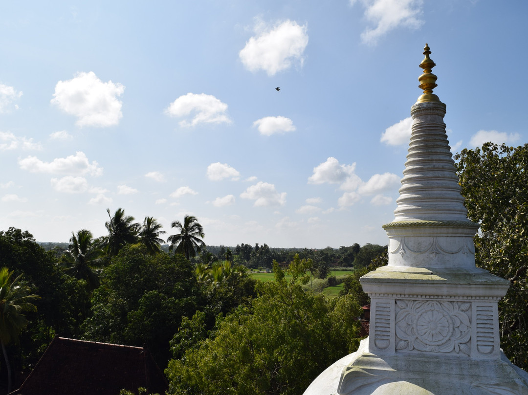 Isurumuniya Temple景点图片