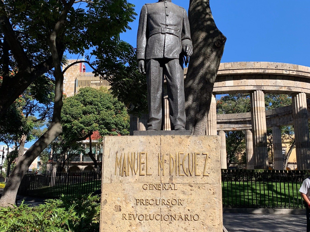 Rotonda de Los Jaliscienses Ilustres-瓜达拉哈拉必去景点