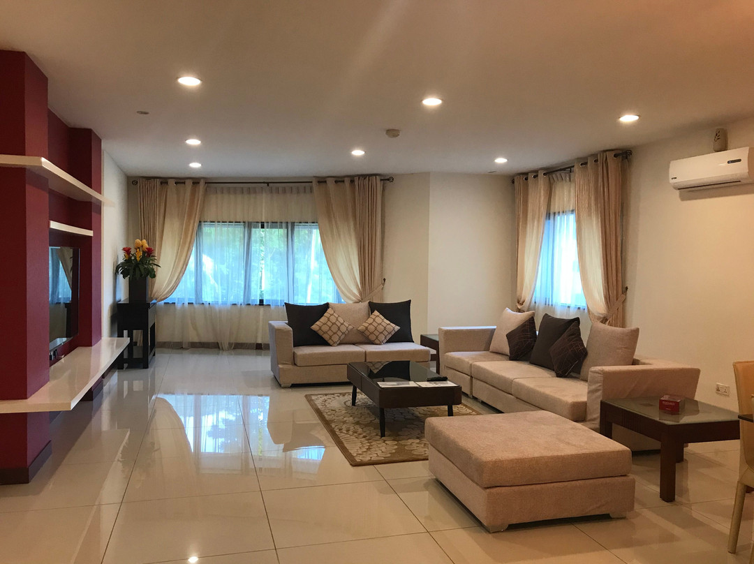 Rimbun Suites & Residences主图