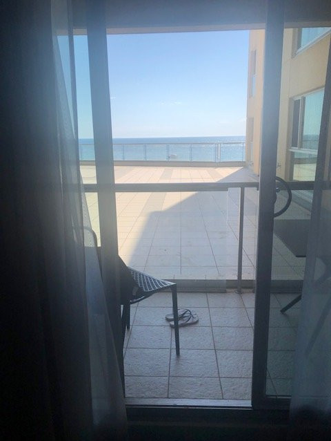 格雷尔广场码头盛橡套房酒店主图