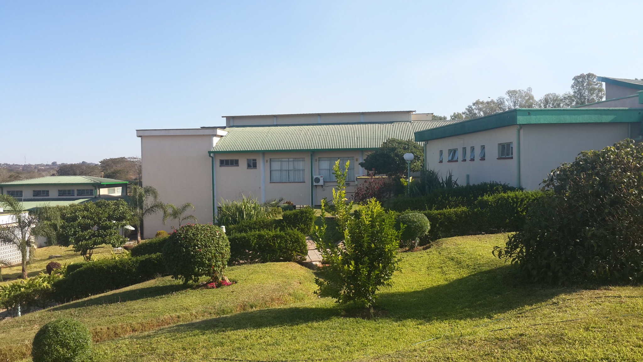 Chinhoyi University Hotel-浴室
