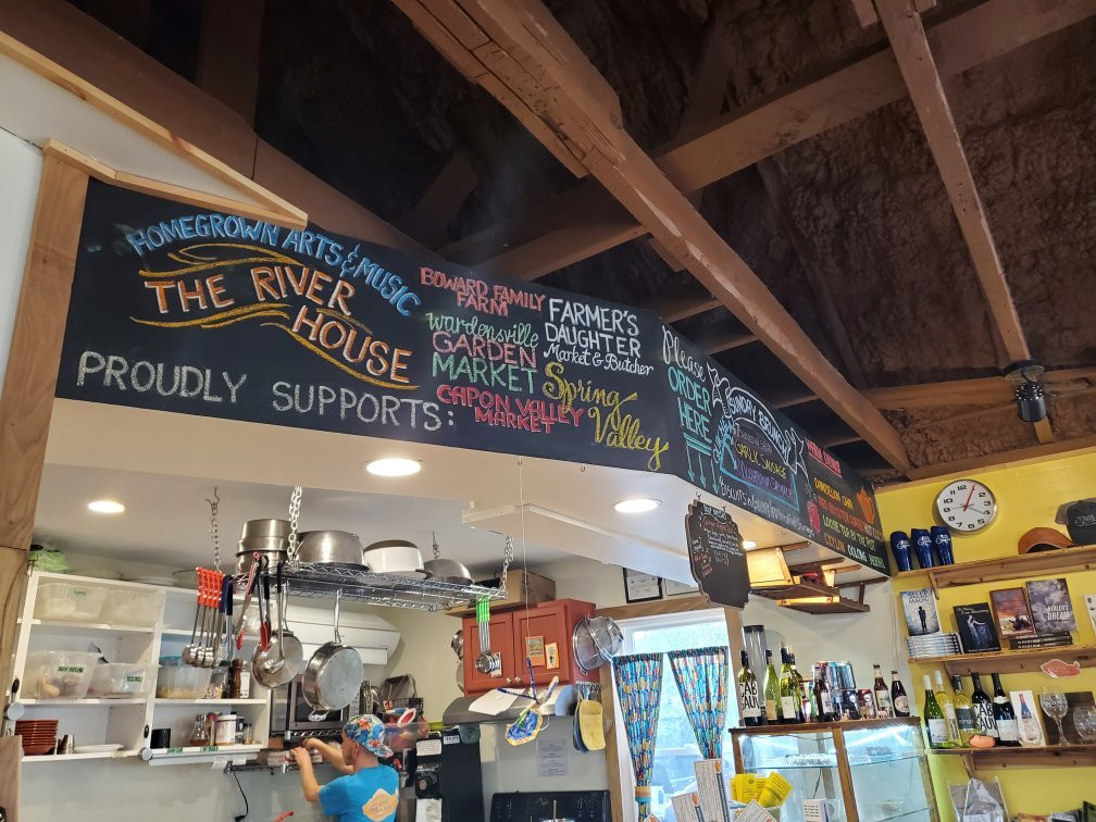 The River House-Capon Bridge必去景点