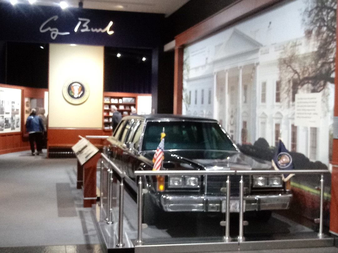 George Bush Presidential Library and Museum景点图片