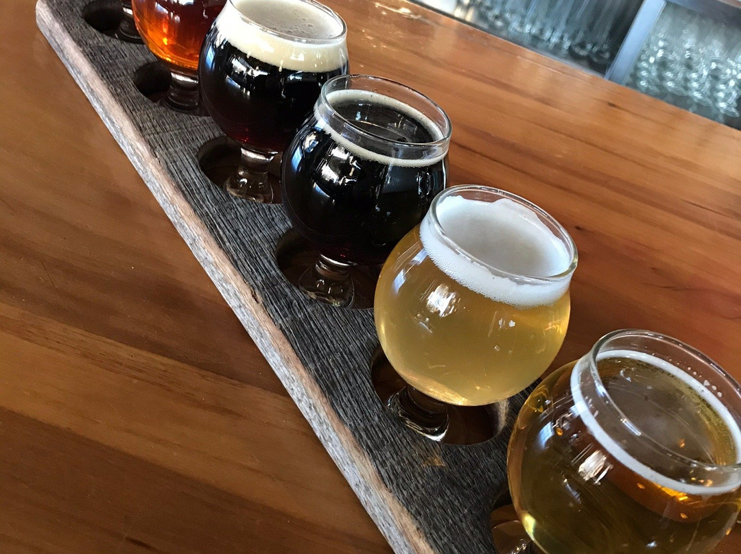 Dry Ground Brewing Co景点图片