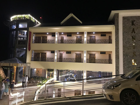 堪尼加度假酒店主图